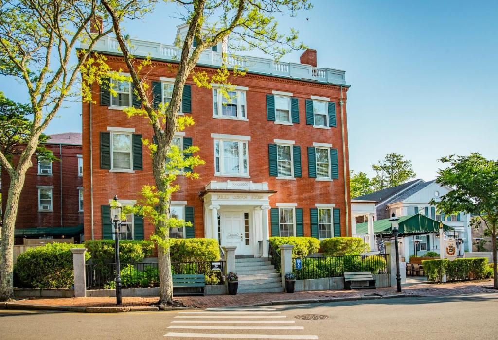 Jared Coffin House - Accommodation Offerings