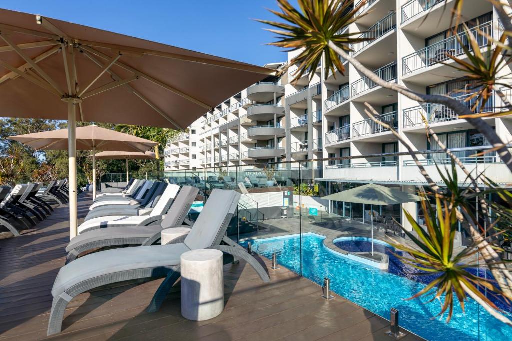 Landmark Resort Review