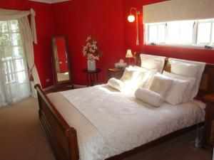 Lanterns Retreats - Exceptional Guest Facilities