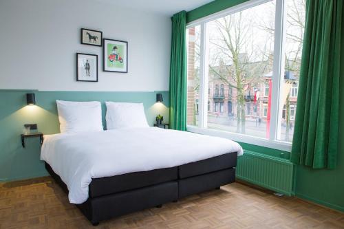 Little Duke Hotel - Guest Ratings and Reviews