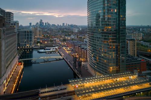 London Marriott Hotel Canary Wharf - Dining Experiences