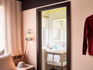 Mama Shelter London - Shoreditch - Accommodation Options