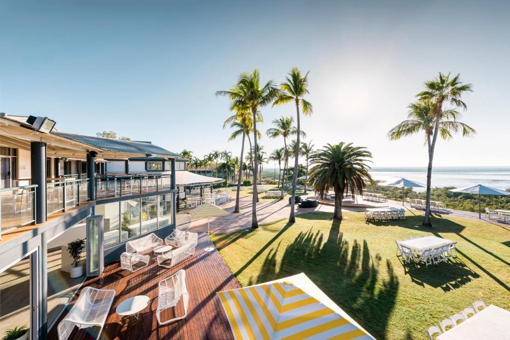 Mangrove Hotel Review