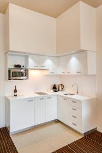 Mantra Charles Hotel - Dining Options