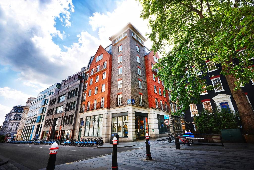 Marlin Apartments London City – Queen Street Review