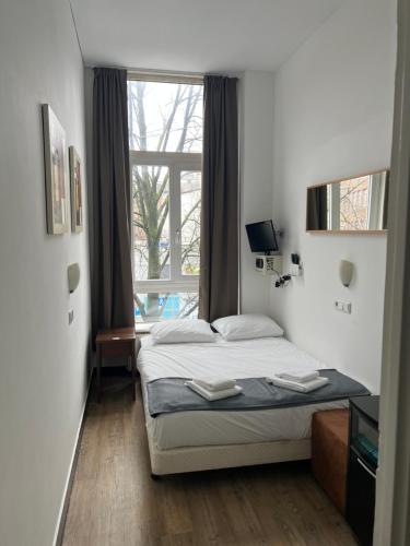 MAX Hotel Amsterdam - Nearby Attractions