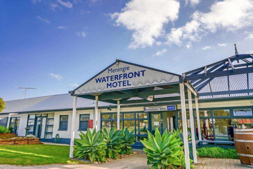Best Hotels In Meningie