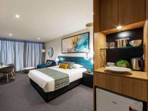 Mercure Canberra Belconnen - In-Room Amenities