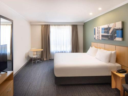Mercure Sydney Macquarie Park - Hotel Facilities and Amenities