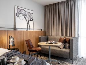 Mercure Sydney Rouse Hill - Dining and Culinary Offerings