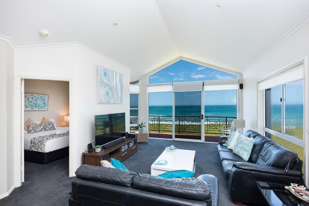 Meridian Beachside Apartments Review