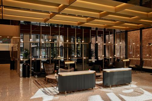 Meriton Suites Melbourne - Facilities and Services