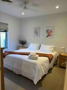 Millies Nest - Booking Information