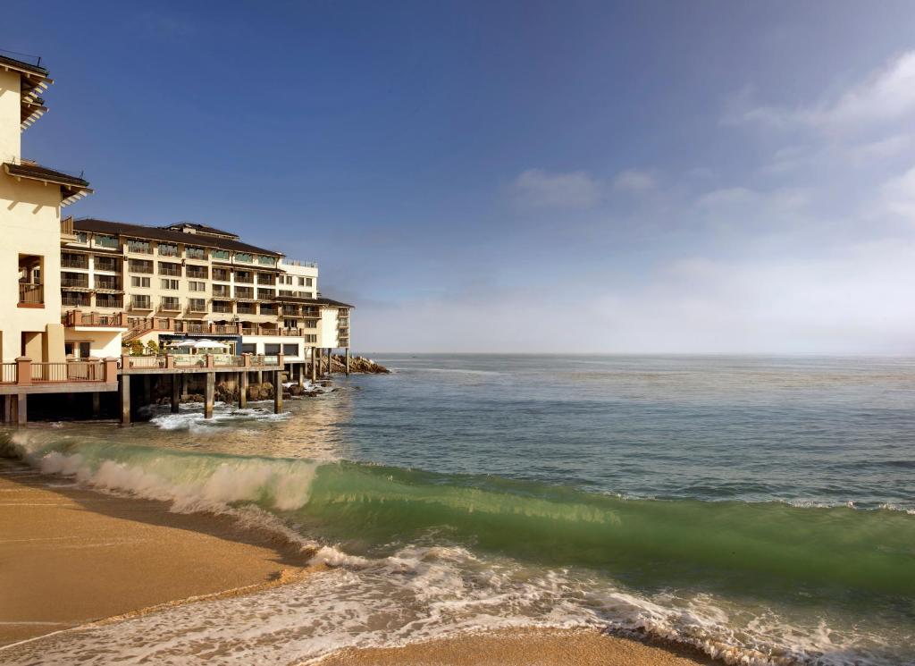 Monterey Plaza Hotel & Spa - Dining Options