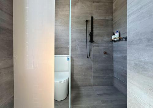 Montrose Double Bed Room Close to City - Room Features and Amenities