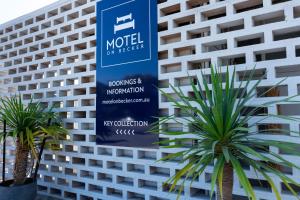 Motel On Becker - Facilities and Services