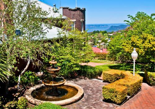 Mountain Heritage Hotel - Amenities and Services