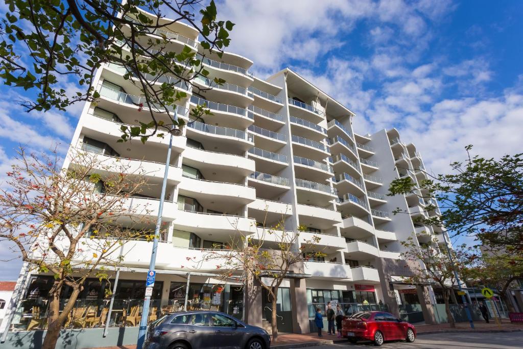Nautilus by Rockingham Apartments Review