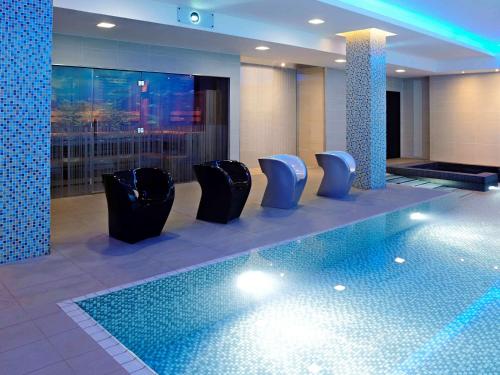Novotel London Blackfriars - Rejuvenating Amenities and Facilities