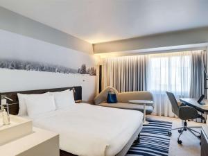 Novotel London Tower Bridge - Amenities and Facilities