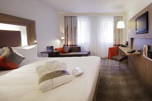 Novotel London Waterloo - Renowned Facilities