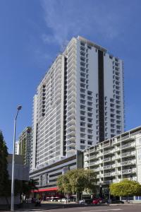 Oaks Darwin Elan Hotel - Accommodation Options and Pricing