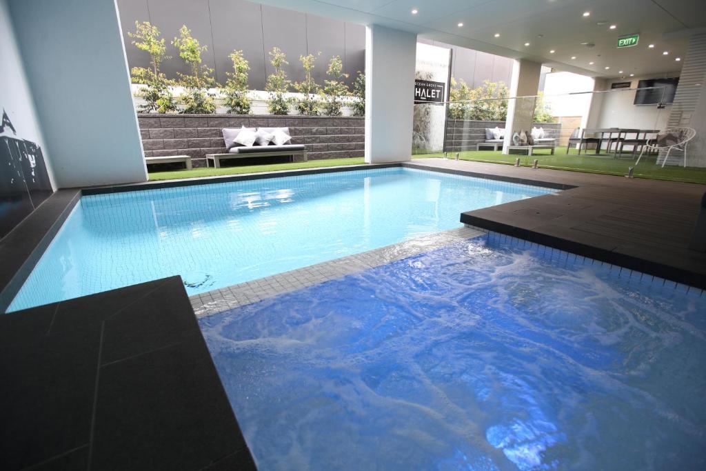 Ocean Grove Chalet Review