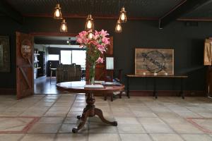 One Paddock Currency Creek Winery Villas - Guest Review Ratings