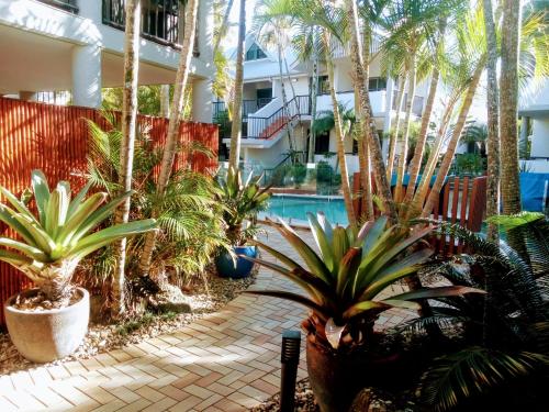 Outrigger Bay - Nearby Attractions