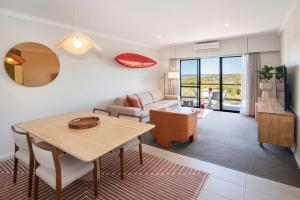 Panorama at Margarets Beach - Guest Experiences and Ratings