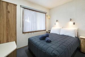 Paradise Palms Caravan Park - Guest Ratings and Reviews