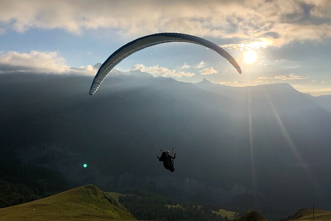 Paragliding Tandem in Switzerland - Preparing for the Paragliding Experience