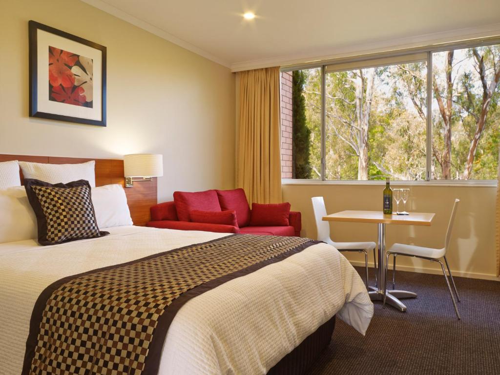 Parkview Motor Inn and Apartments - Onsite Amenities