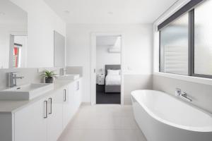 Phillip Island Townhouses - Guest Ratings and Reviews