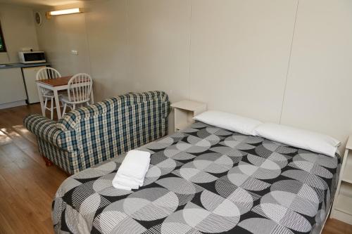 Pine Country Caravan Park - Room Amenities