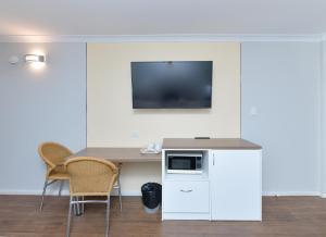 Platinum Motel - Amenities and Facilities