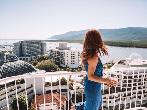 Pullman Cairns International - Hotel Amenities and Facilities