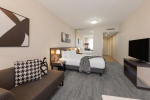 Punthill Norwest - Location and Highlights