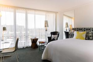 QT Canberra - Dining and Drinking