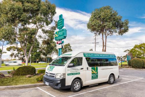 Quality Hotel Melbourne Airport - Amenities and Facilities