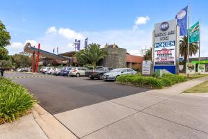 Quality Hotel Taylors Lakes - Amenities and Facilities