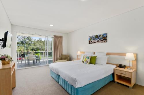 Quality Suites Pioneer Sands - Guest Ratings