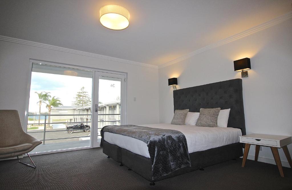 Best Hotels In Batemans Bay