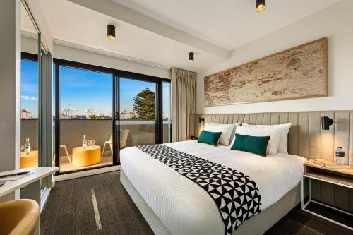 Quest Fremantle - Guest Ratings and Reviews