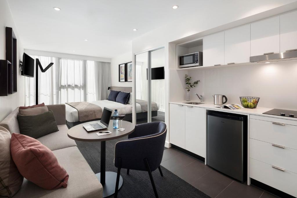 Quest St Kilda Road Review