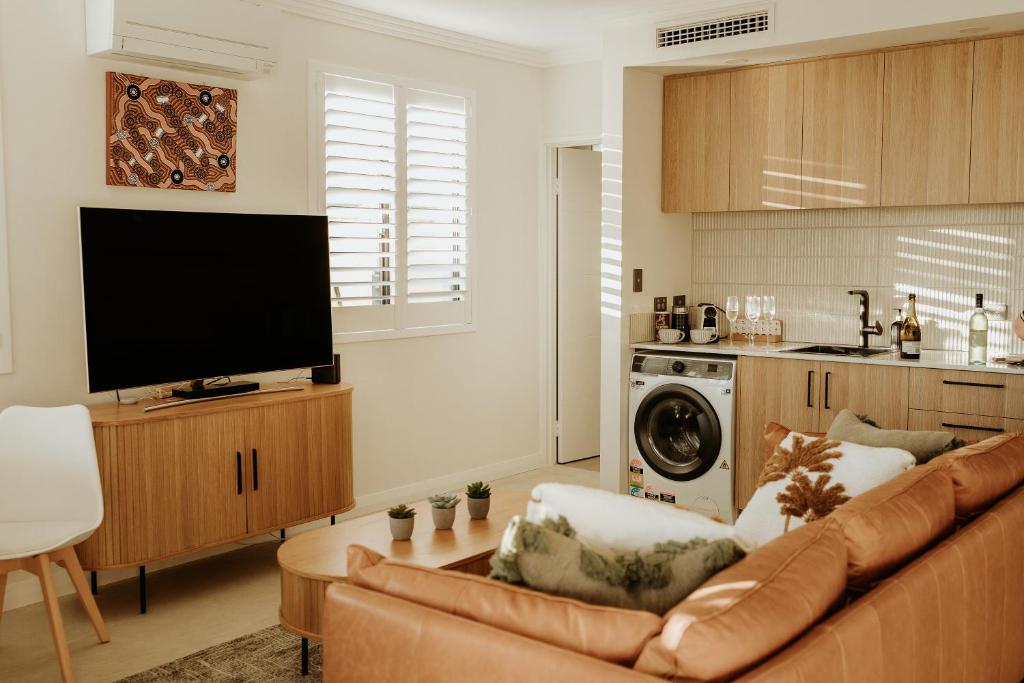 Reefview Retreat Review