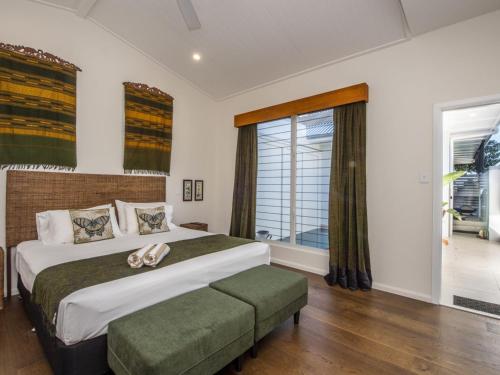 Reflections Emerald Villa 1 - Guest Ratings and Highlights