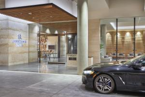 Renaissance Honolulu Hotel & Spa - Newly Opened - Facilities and Amenities