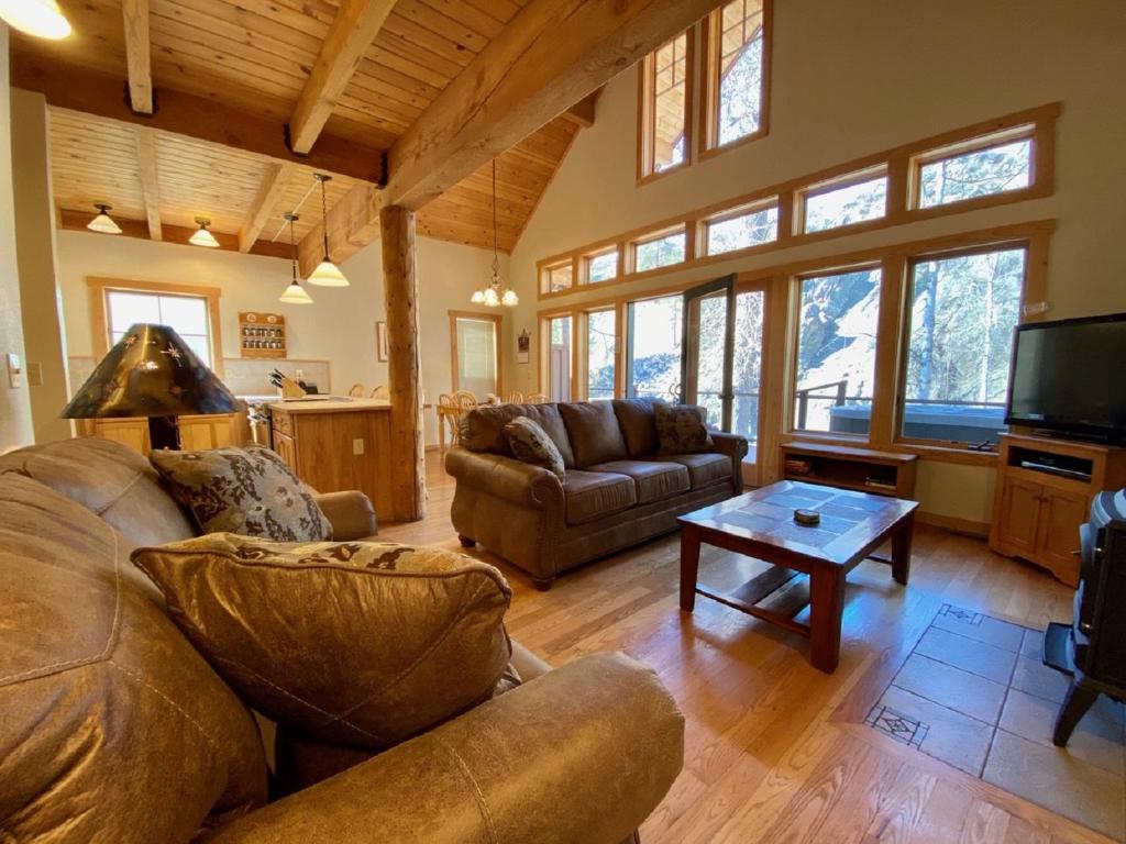 Rivers Edge Resort - Guest Reviews and Ratings