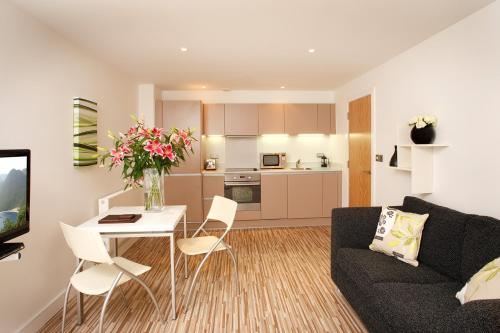 SACO Holborn – Lamb's Conduit St - Apartment Features and Amenities